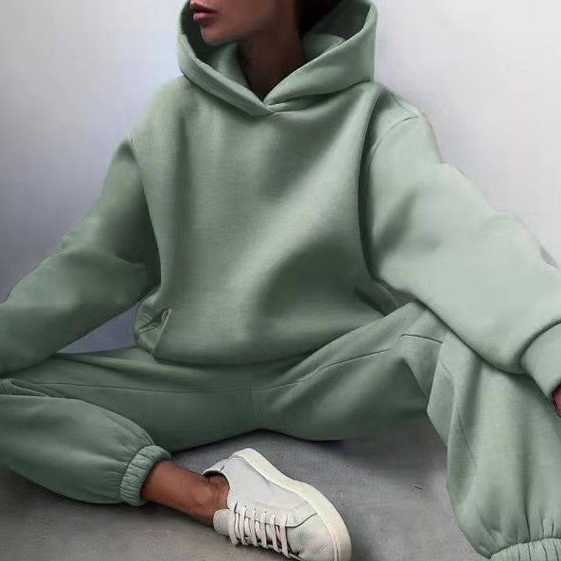 Elvra | Women’s Minimal Lounge Two-Piece Set