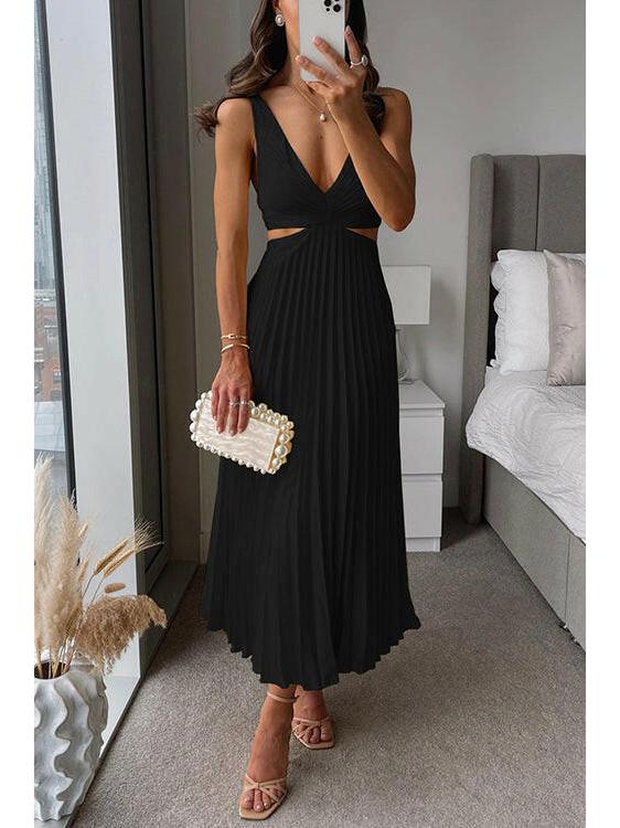 Olivia | Women's Cocktail Dress With V-Neckline And Flowing Pleats