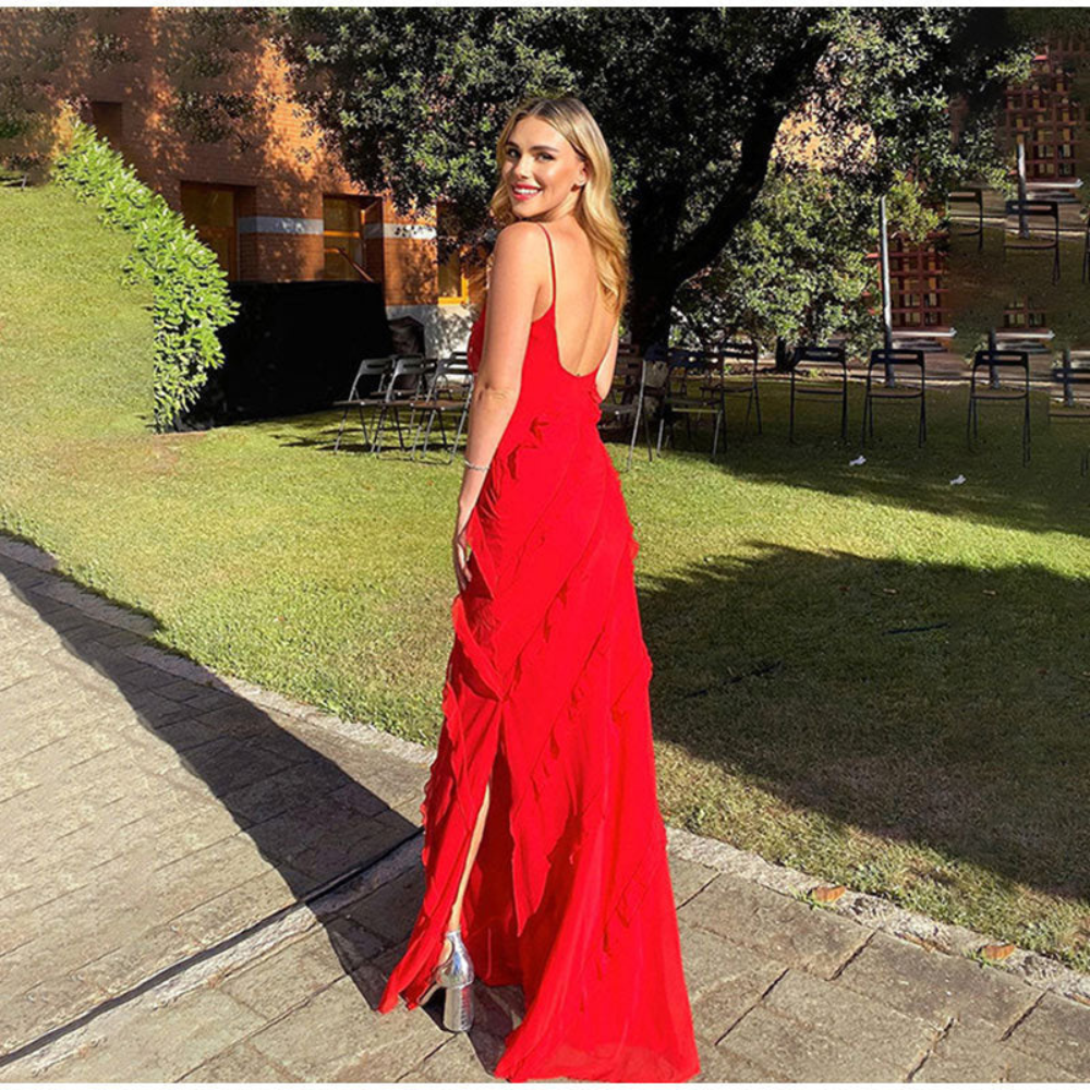 Susana | Women Long Wedding Guest Dress With Lace Bodice And Flowing Skirt | Elegant Style