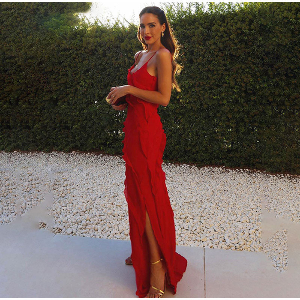 Susana | Women Long Wedding Guest Dress With Lace Bodice And Flowing Skirt | Elegant Style