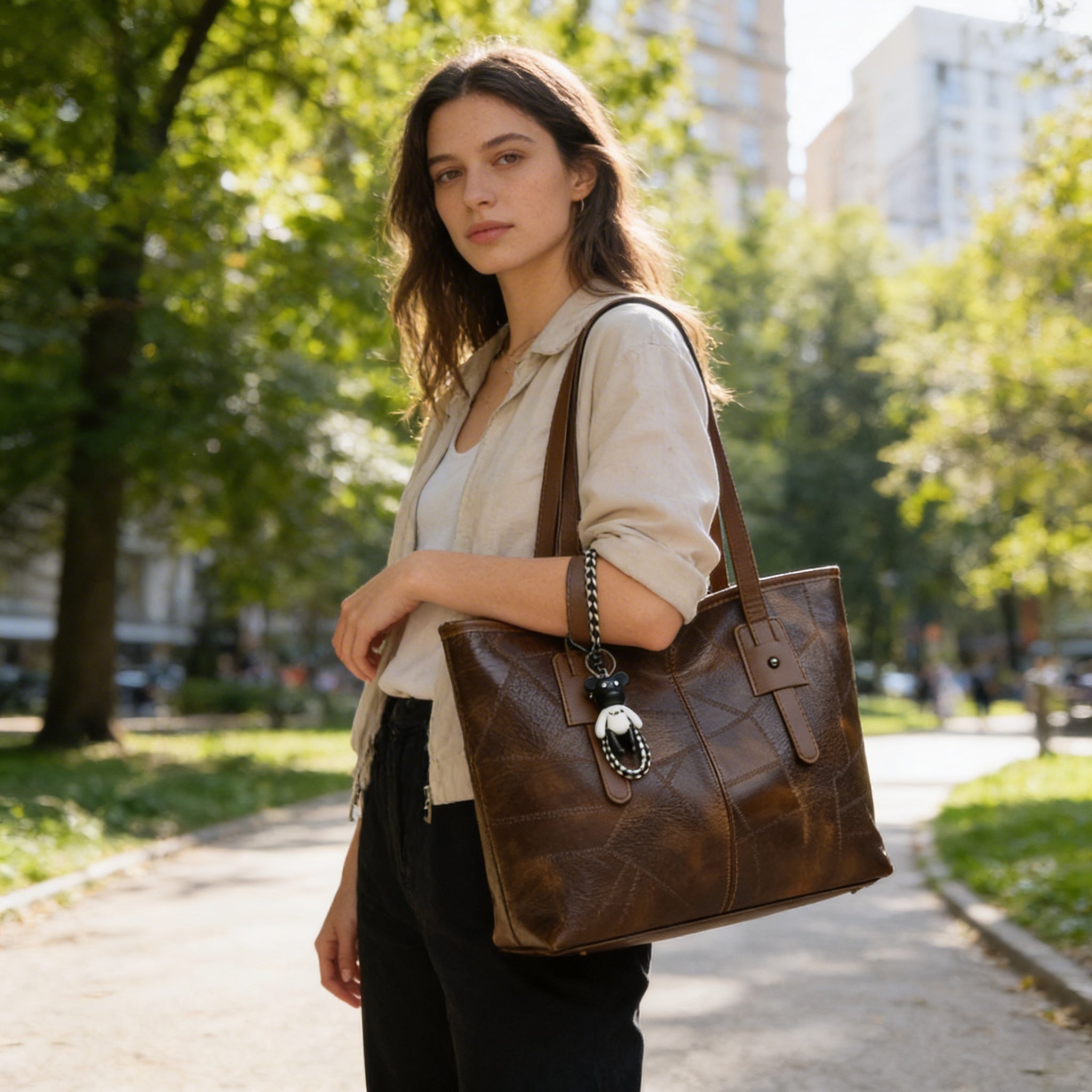 Camille | Women’s Tote Bag With Clean Design And Contrast Edge Stitching | Sophisticated
