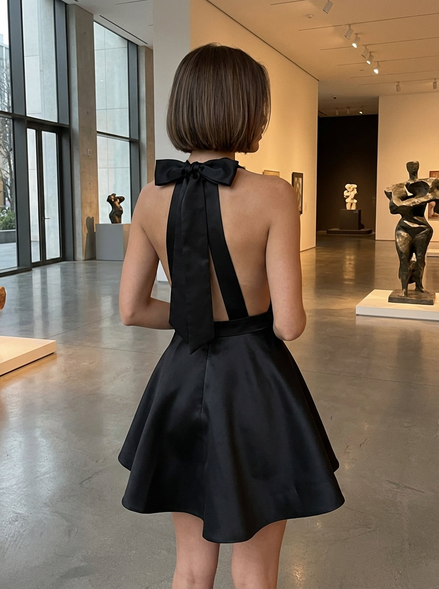 Gwendolyn | Women Cocktail Dress With Refined Structure And Eye-Catching Finish | Modern
