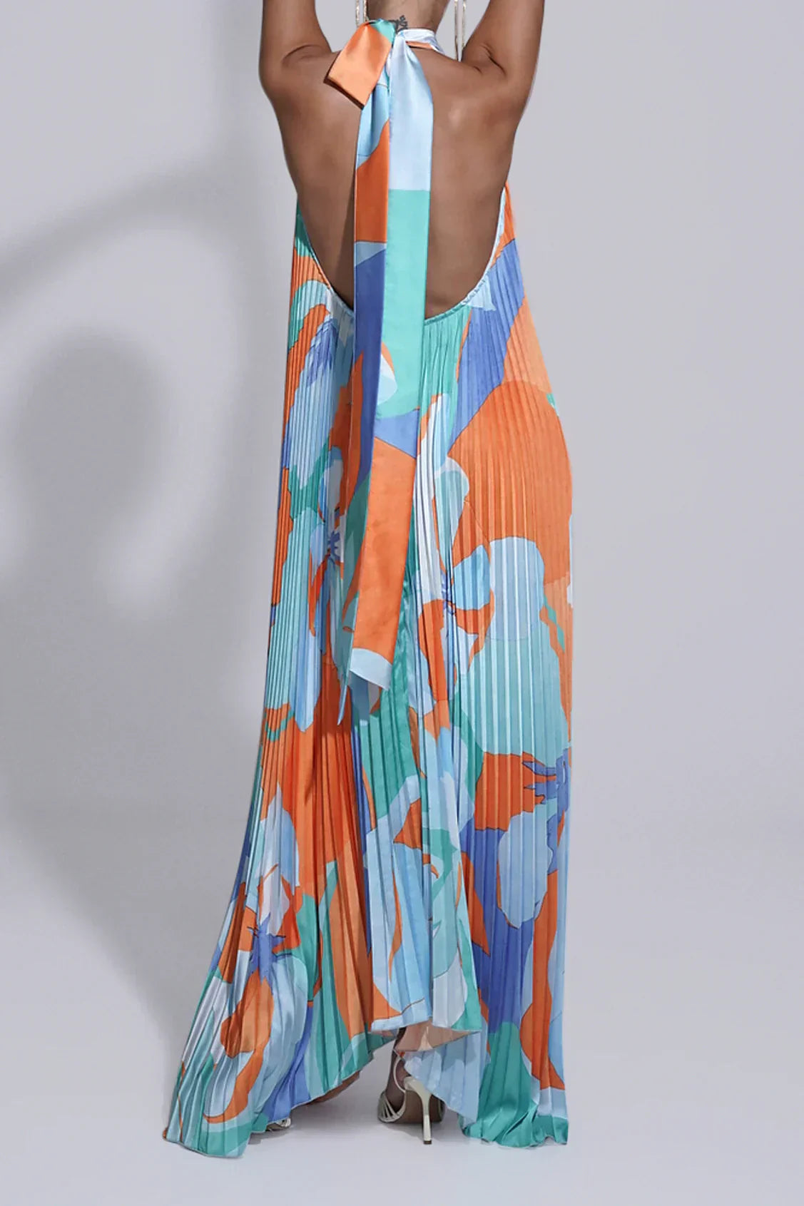 Isla | Women’s Formal Dress With Halter Neckline And Pleated Maxi Design | Elegant
