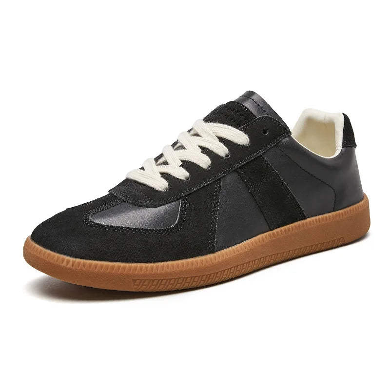 Chero | Men’s Classic Lace-Up Sneakers
