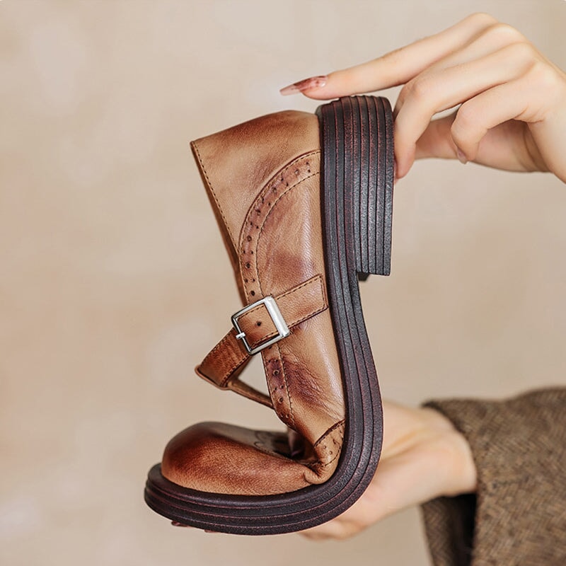 Lao | Women’s Classic Leather Strap Shoes