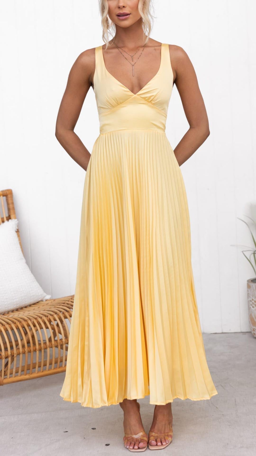 Liora | Women's Day Dress With V-Neck And Pleated Skirt | Romantic