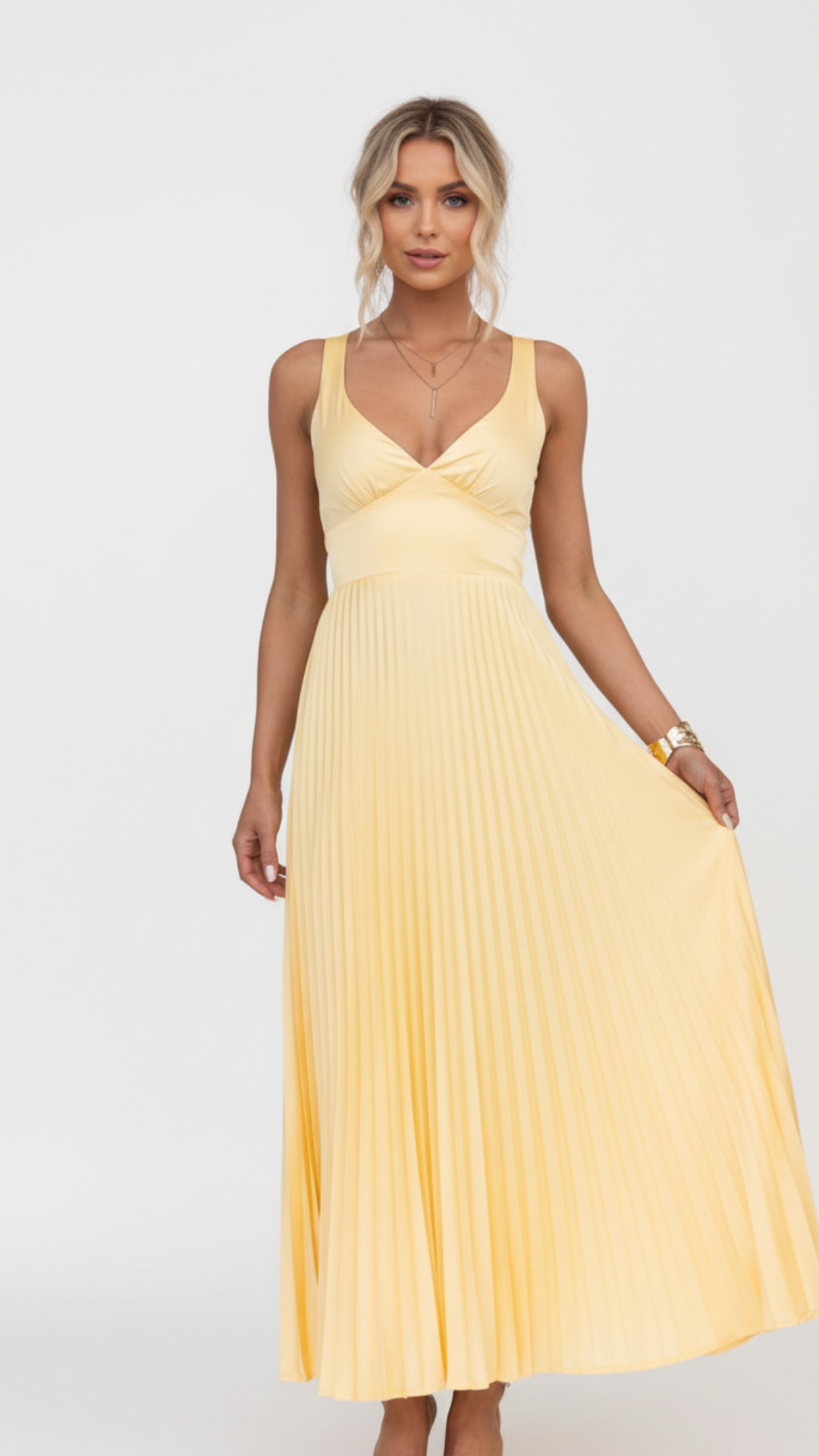 Liora | Women's Day Dress With V-Neck And Pleated Skirt | Romantic