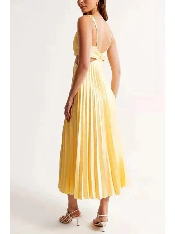 Olivia | Women's Cocktail Dress With V-Neckline And Flowing Pleats
