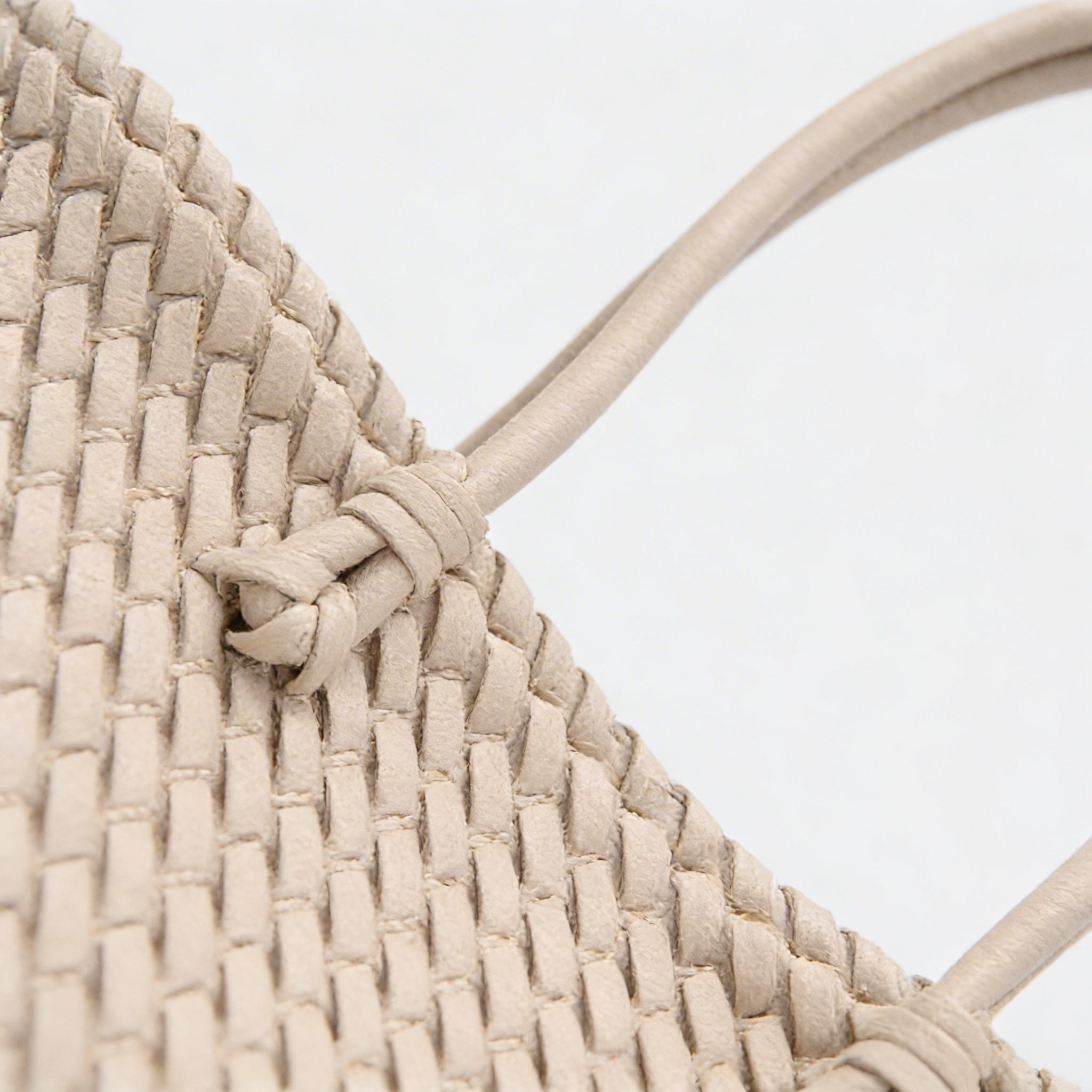 Sienna | Women’s Tote Bag With Intricate Woven Detail And Sleek Long Straps | Timeless